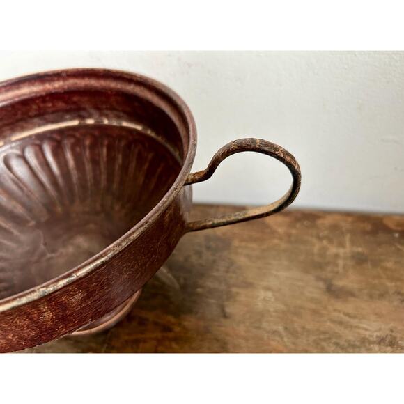 Vintage Metal Urn | Vintage Planter | Centerpiece Pedestal Bowl | Fruit Bowl - Picture 5 of 7